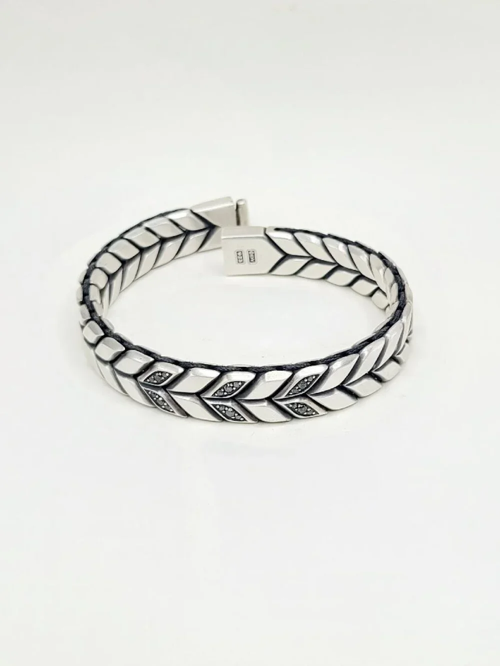 David Yurman Chevron Bracelet in Sterling Silver w/ Pavé Black Diamonds - Medium